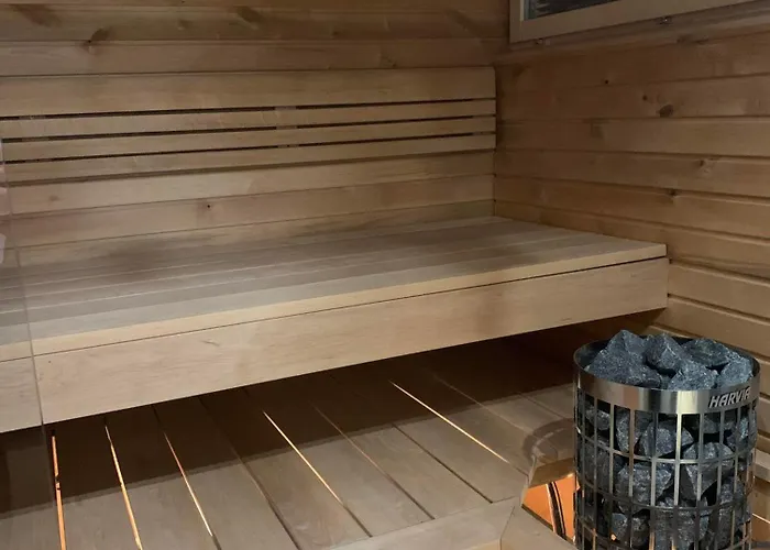 Auroras Poelloe * Syöte